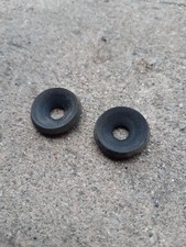 VW Golf 2 Golf II Wasserkühler Kühler Lagerung unten 1,3 1,6l 1,8l G60 GTI CL GL