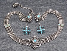 Set Ohrringe & Kropfkette