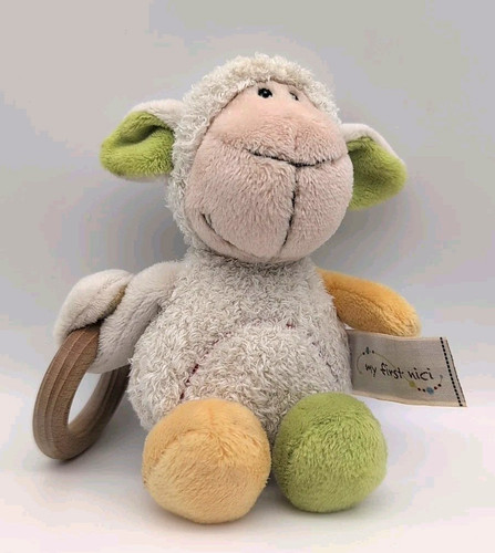 First nici lamm monny - first,