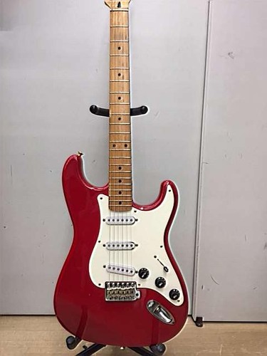 Squier sst stratocaster - squier, sst-33