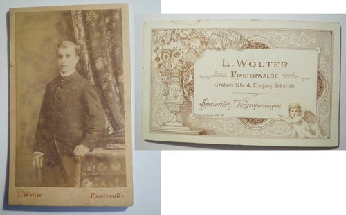 Finsterwalde stehender mann - finsterwalde,