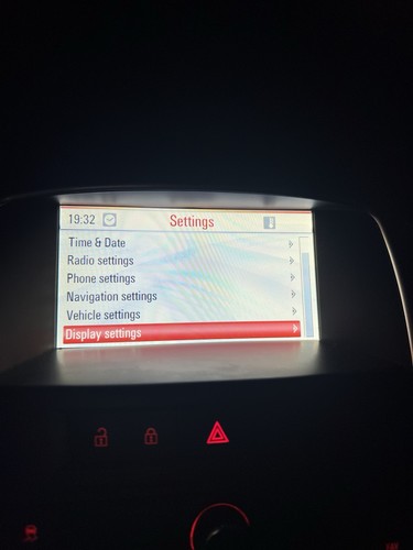 Opel chevrolet display - /,