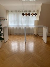 Empfangstresen oder Pantryküche- Funktionalität und Still im Office