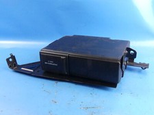 PORSCHE Cayenne S 4,5 955 9PA orig 4-fach CD Wechsler CDC-4 Magazin Halterung