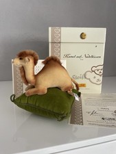 Steiff Replik 420474 Kamel auf dem Nadelkissen, neu,unbespielt