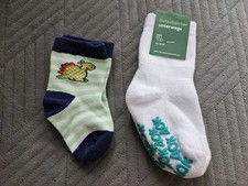 2 paar Söckchen Dino AOK Antirutsch Baby Größe 16-18 und 19/20