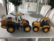BRUDER *2x großer Bagger