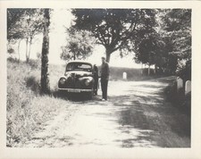 Vintage Foto Mann mit Ford