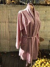 hübscher Bademantel/Hausmantel*Größe M/L ,40*Alt Rosa mit w. Punkten*