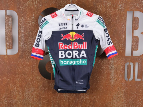 Specialized red bull - bull,