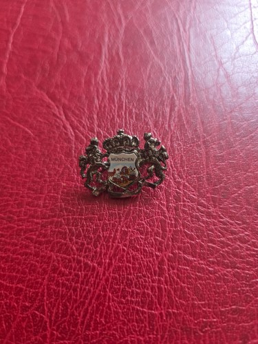 Alte anstecknadel - ,