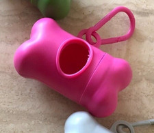 SpenderKnochen für Hunde Kotbeutel -Spender mit Karabiner für Gürtel/Leine usw.