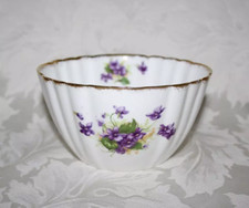 HÜBSCHE ANTIKE VIKTORIANISCHE