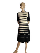 Twiggy Kleid Strickkleid A-Linie schwarz weiß gestreift 60er vintage Wolle 38 40