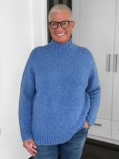 MILANO ITALY - Pullover