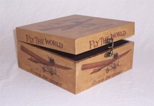 471 Massivholz Box mit