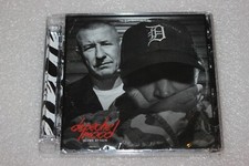 DJ Decks Slums Attack Peja -