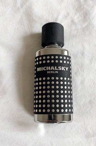 Stylishe parfumflasche von - parfumflasche,