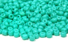 Pack of 3300 Glass Seed Beads