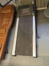 Elektrisches Laufband von Kettler