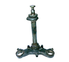 SUZUKI GS 450 L  Gabelbrücke unten