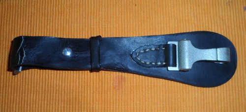 Dolch oder schwert hänger - schwert,