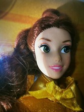 Disney Store Singing Doll Belle die Schöne u d Biest  singende Puppe mit OVP 