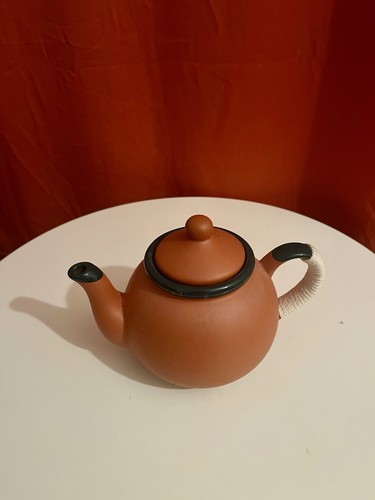 Chinesische teekanne aus - teekanne,