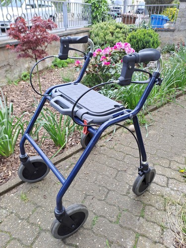 Neuwertiger rollen rollator - rollen,