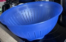 Tupperware Schüssel Junge