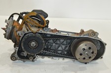 APRILIA SR 50 R LC MOTOR ANTRIEBSMOTOR MOTORBLOCK KURBELGEHÄUSE ENGINE