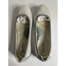  New NWOT Skechers Women 9