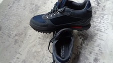 Adidas Originals Winterhill Spezial Boots, Gr. 40, Neuwertig!