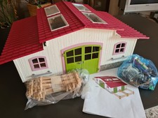 SCHLEICH Reiterhof 42344 mit beschädigter geklebter OVP