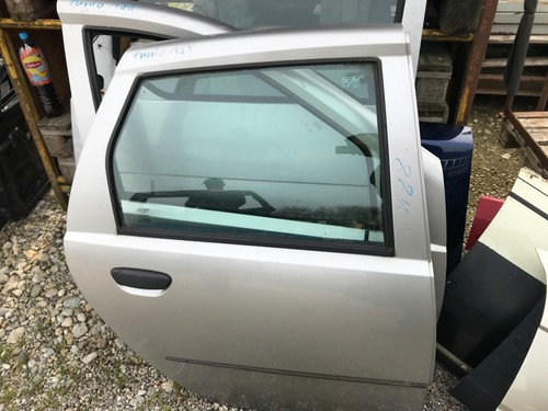 Fiat punto 188 tür hinten - 188,