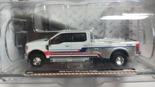 Greenlight 46160D 2019 Ford F-350 white with custom stripes 1/64