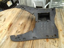 Trittbrett Batteriefach