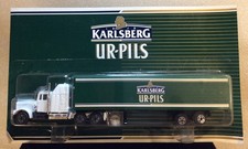 Werbetruck LKW Kenworth W900 Karlsberg UR-PILS (mit Verkehrszeichen) 1997