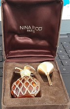 NINA RICCI VINTAGE PARFÜMFLAKON MIT VERGOLDETEM TRICHTERFÜLLER TOP