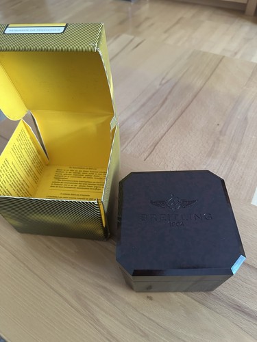 Breitling uhren box - breitling, bakelit