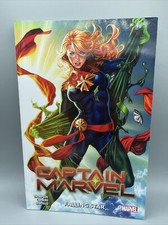Marvel Comics: CAPTAIN MARVEL