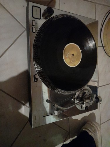 Turntable profi equipment - dj,