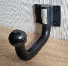 Verlängerte Kupplungskugel 4-Loch Halterung extra lange Anschraubplatte 202 mm