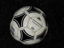 original Adidas Ball Matchball Tango Pasadena gespielt F1332