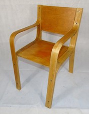 DDR Kinderstuhl Stuhl Schule mit gebogener Armlehne Modell Jetta Schichtholz VEB