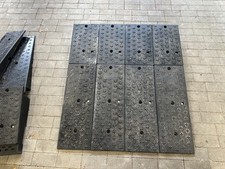 Heavy-Duty Container Rampe aus recyceltem Gummi