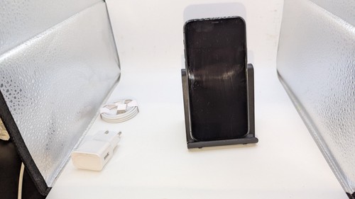 Apple iphone pro nachtgrün - apple, 11