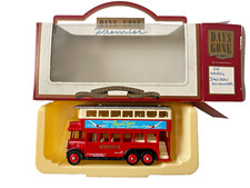 Lledo Days Gone AEC Renown