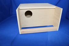 Nistkasten mit Mulde und