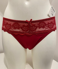 Cybele rot Slip UK 16 EU 44